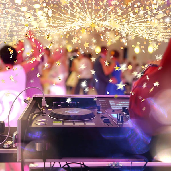 Music & Dancing at the Fox & Soar